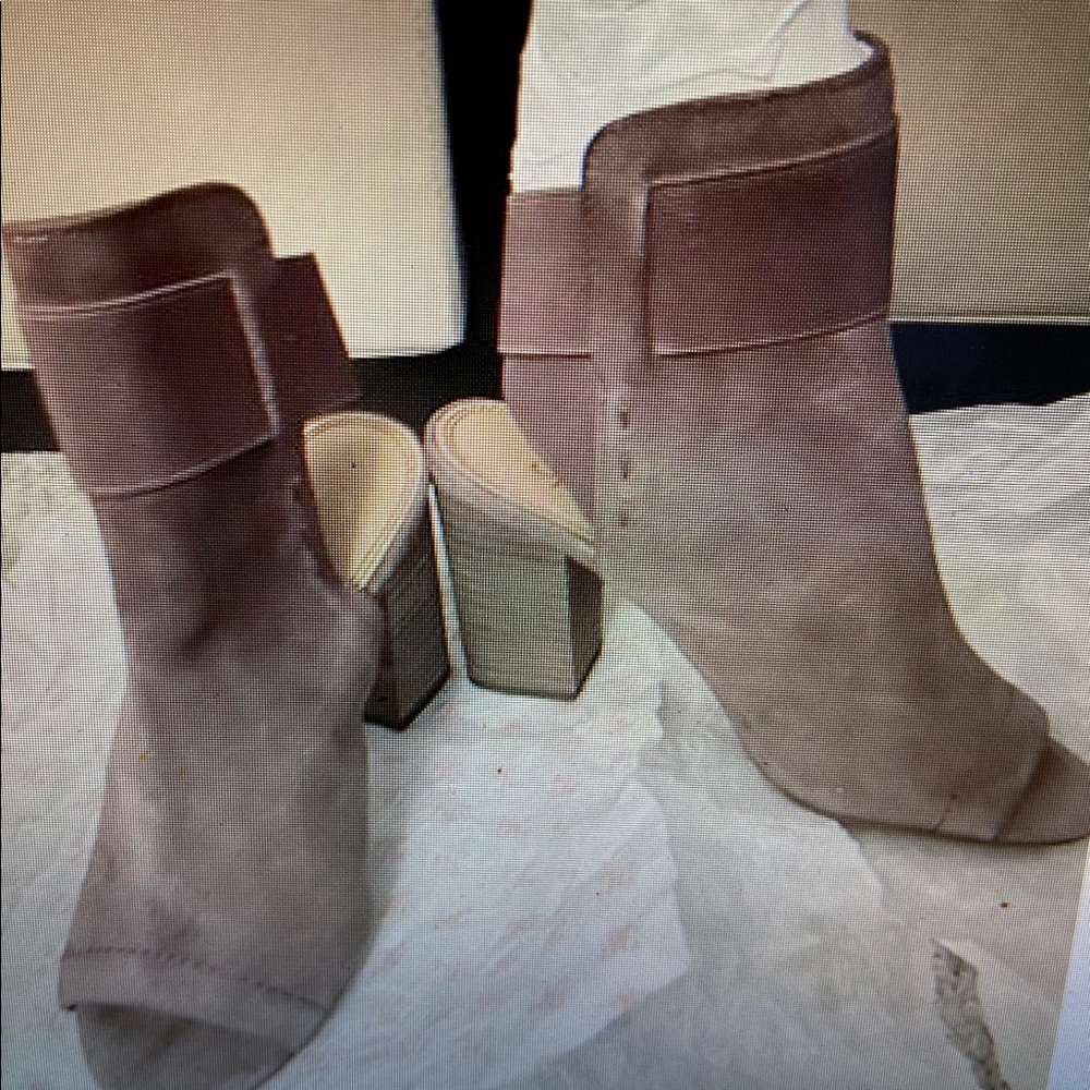 Splendid open toe boots